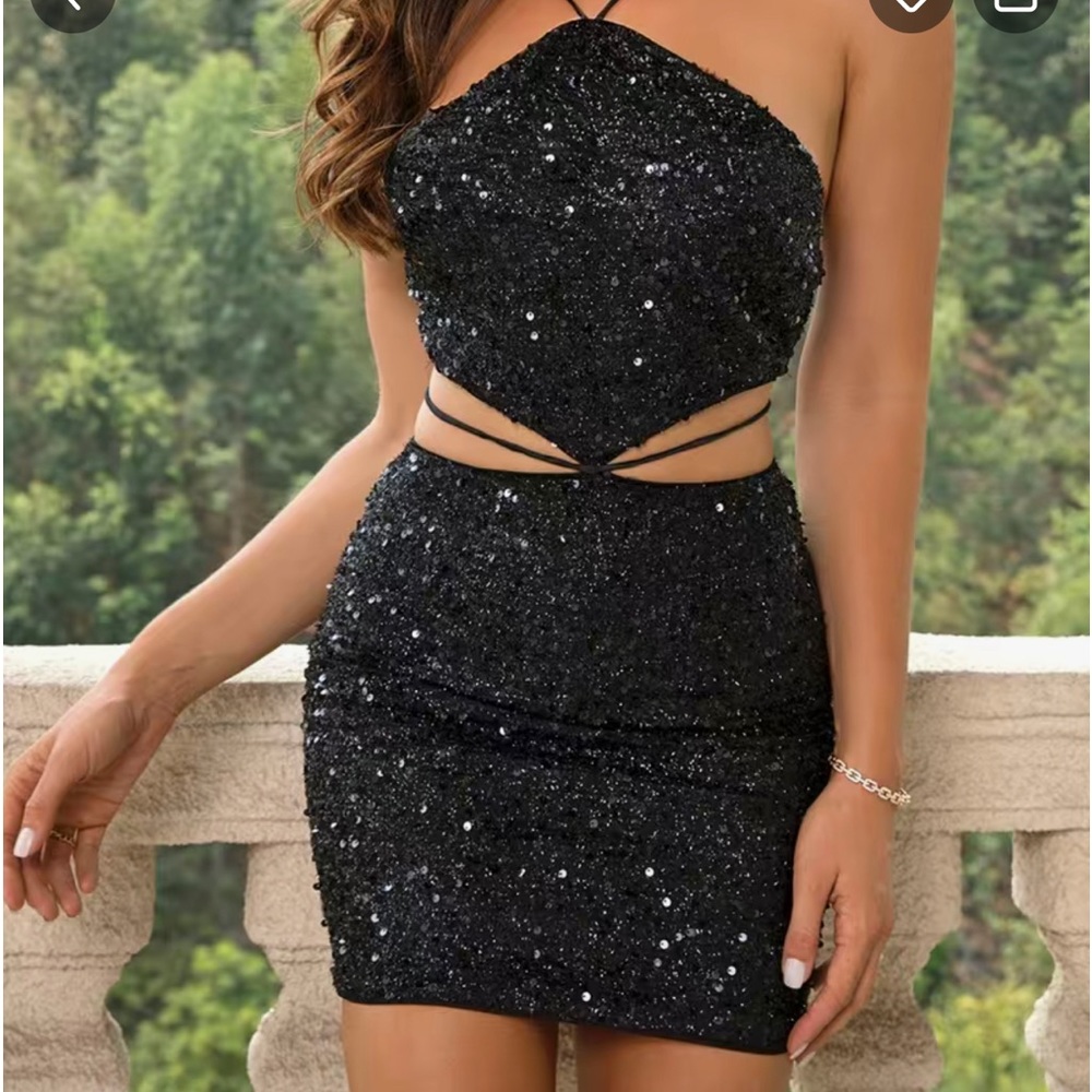 Solid Halter Neck Sleeveless Crop Top Dress, Tie Waist Bag Hip Sexy Mini Dress,